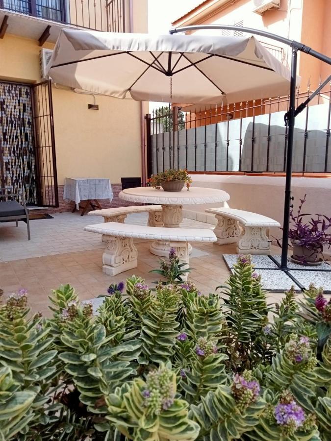 Villa Marchele Карини Экстерьер фото